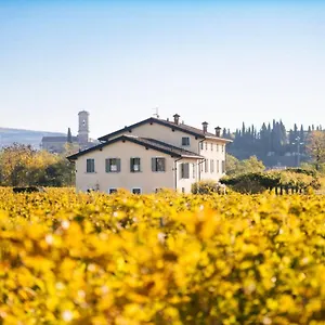 Vakantieboerderij Dimora Buglioni Wine Relais, San Pietro in Cariano
