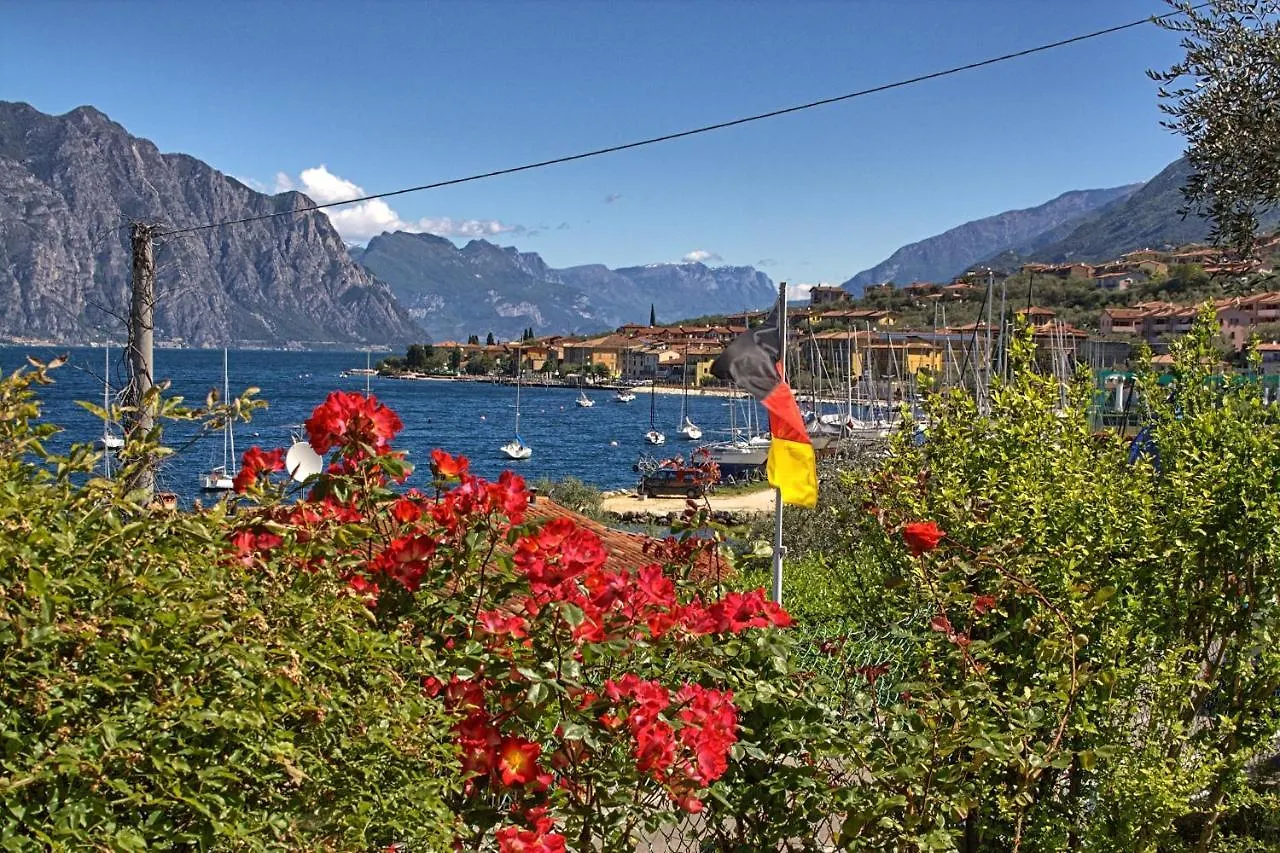 Monja Camping Village Brenzone sul Garda Italië