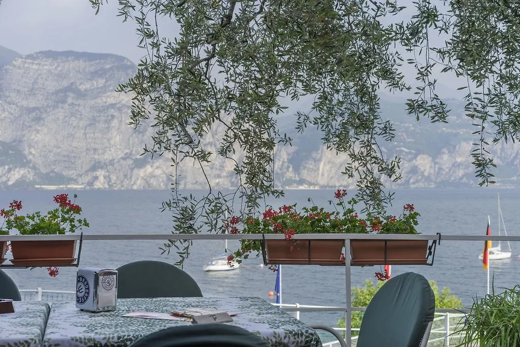 Monja Camping Village 0*, Brenzone sul Garda Italy
